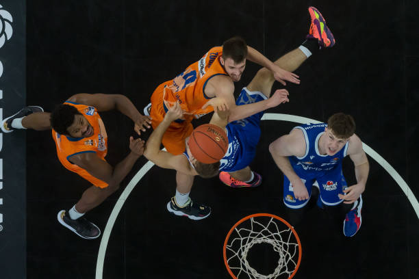 破性的表现 破性的表现